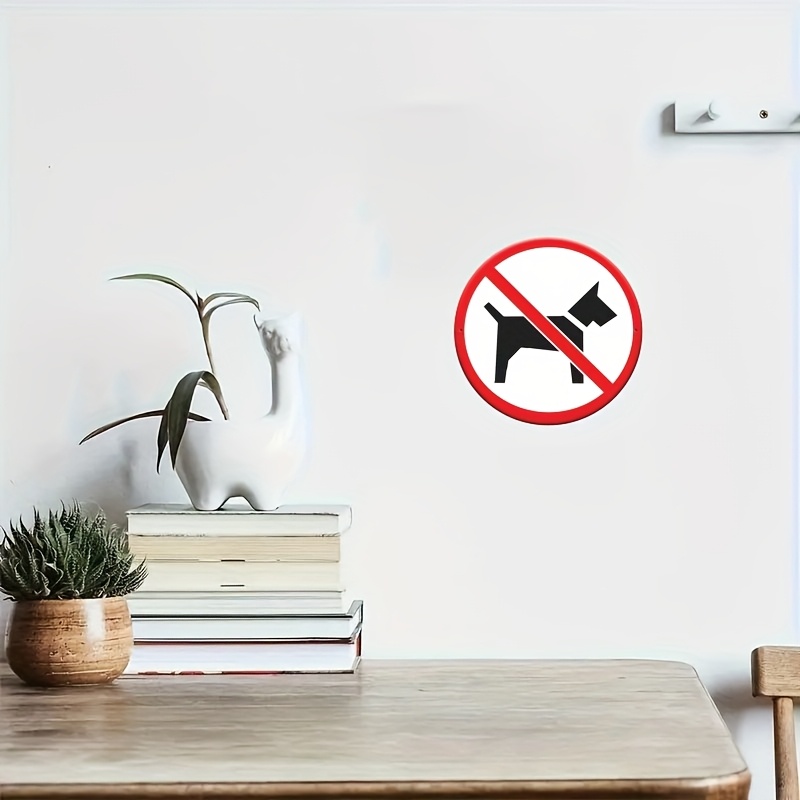 Nie wprowadzaj psów do drewnia – Interior Design Years Of School recenzja i cena